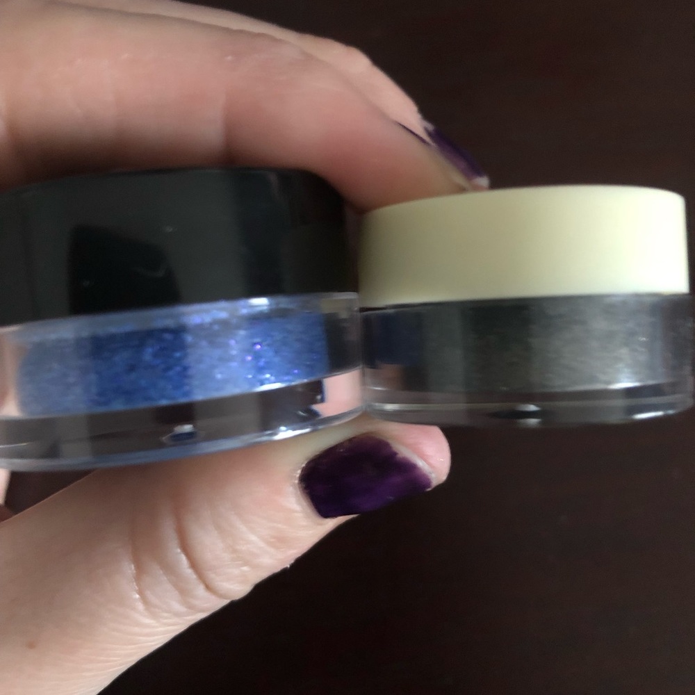 Cosmetic glitters